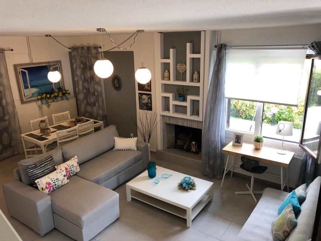 Sofia'S Pearl Beachfront Maisonette Nea Kallikrateia Extérieur photo